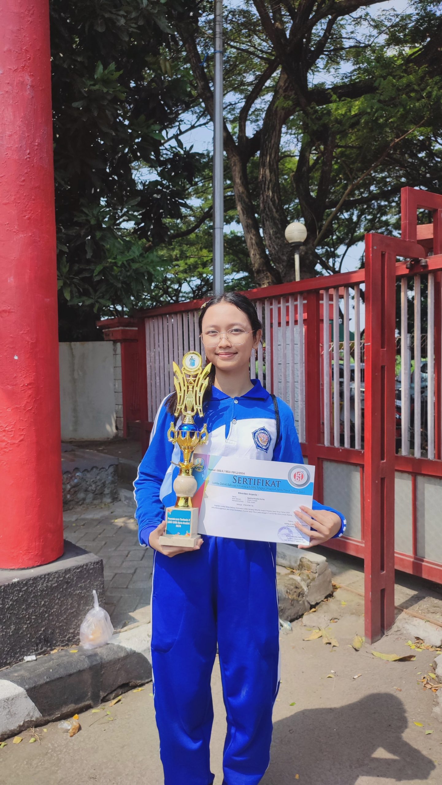 PERUNGGU/ JUARA 3 LOMBA DEBAT BAHASA INDONESIA