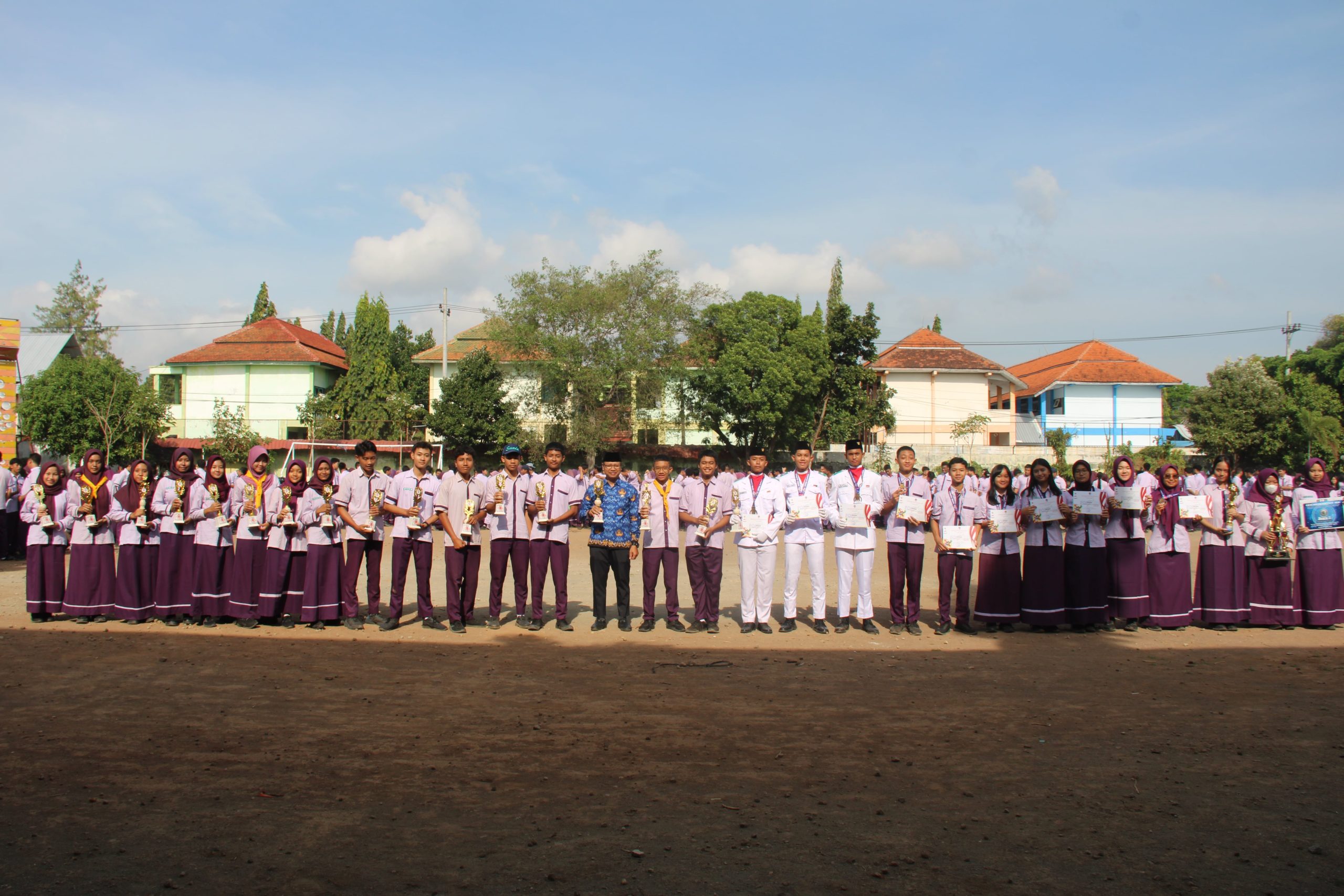 Juara Lomba Bulan September